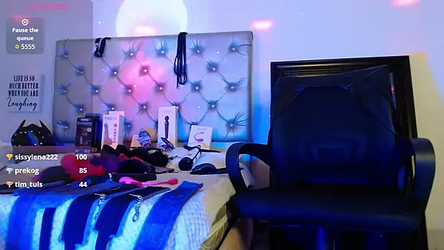 gisell_taylor18's cam snapshot