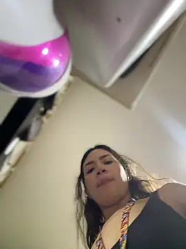 Mila_Morgan live sex cam