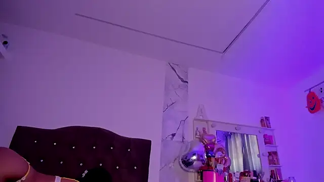 alysson_18's cam snapshot