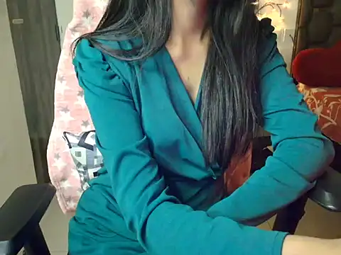 CUTE_princess_143's cam snapshot