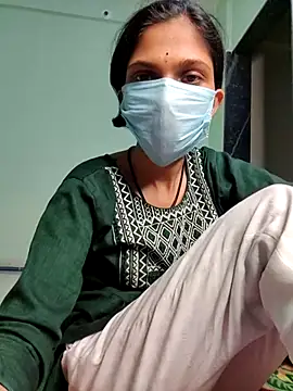 Shivani2002's cam snapshot