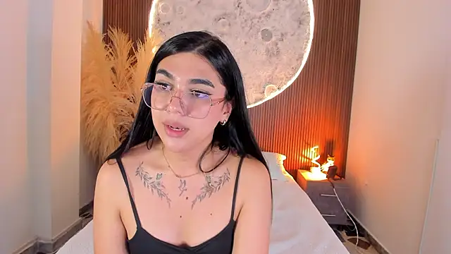 RoseCassie live sex cam