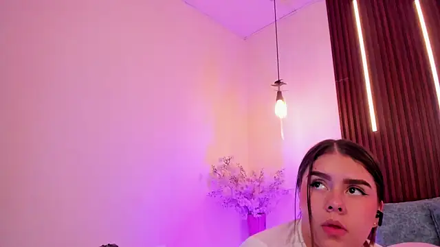 ArianaBaker live sex cam