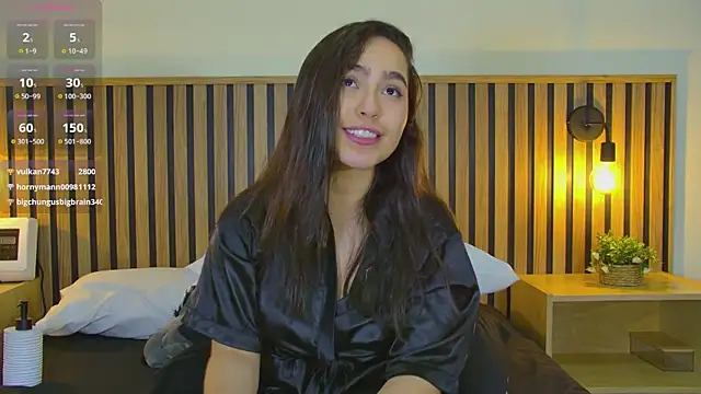 emma_morales_'s cam snapshot