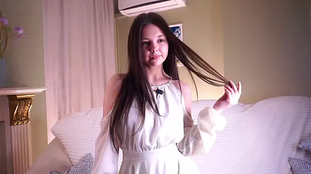 MindaGuyett's cam snapshot