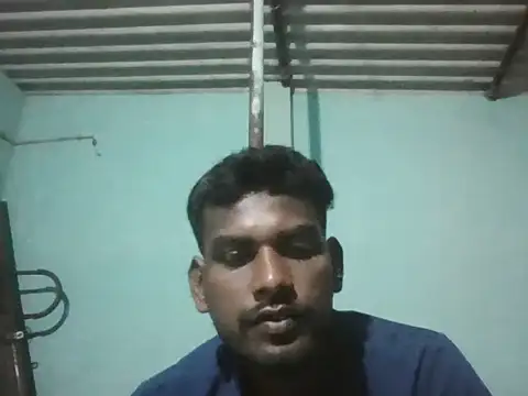 Tamilgud23's cam snapshot