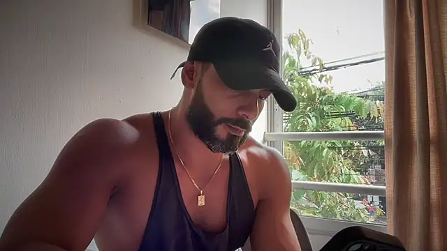 romeolovedark live sex cam