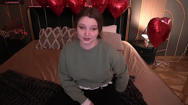 MagicPeachh_'s cam snapshot