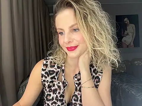 sirena124's cam snapshot