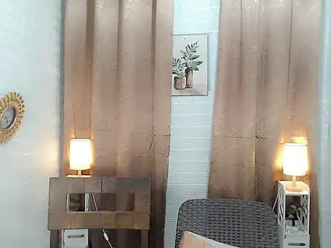 WhiteFox07's cam snapshot