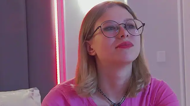 Ivy_Allen's cam snapshot