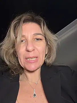 lafeecoquine69's cam snapshot