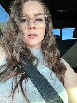 MaggyMayI live sex cam