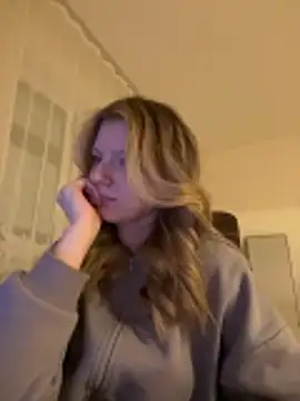 MaryHiggins live sex cam