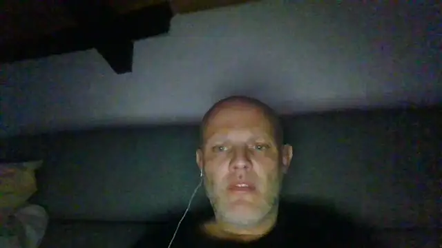 davigochi77bcn live sex cam