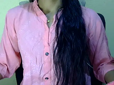 Khushi_v's cam snapshot