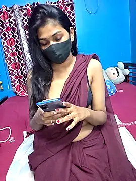 Priya_04's cam snapshot