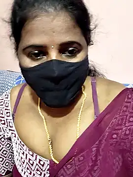 siri_tamiltelugu's cam snapshot