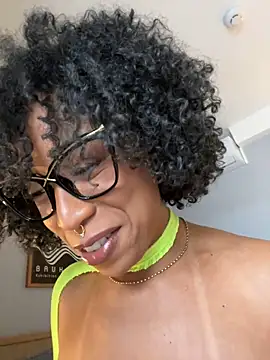 dianagolley420's cam snapshot