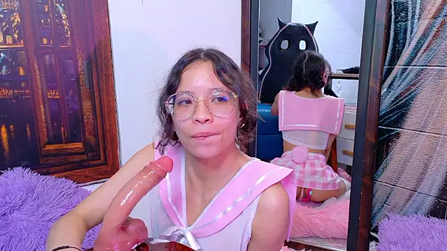 Giaa_rossi live sex cam