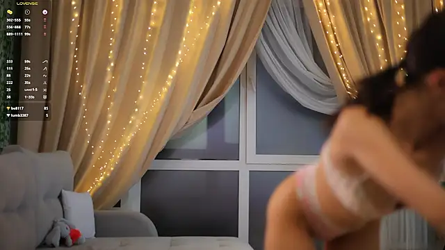 lovekissmes's cam snapshot