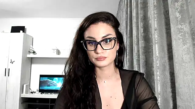 AleeAlice's cam snapshot