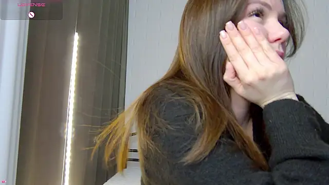 _RiverLov live sex cam