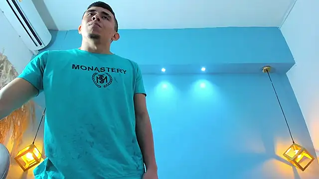 Eross_Santy's cam snapshot