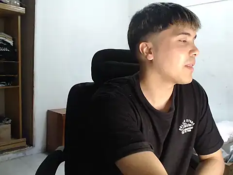 CuteAlexBoy's cam snapshot