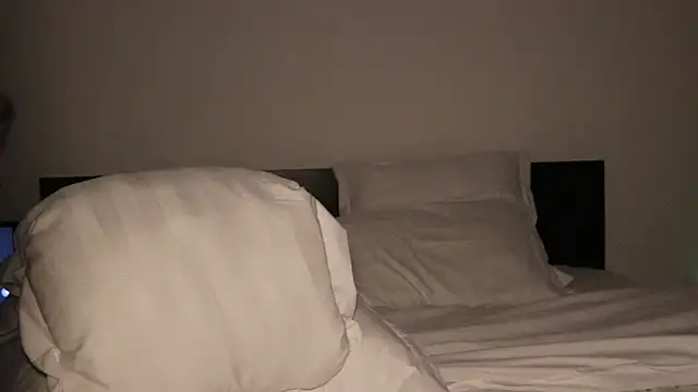 IvyKaelani's cam snapshot