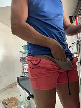 Paul22cm-'s cam snapshot