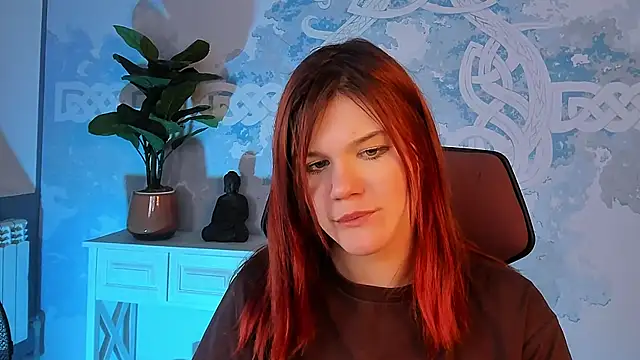 EllieFoxy's cam snapshot