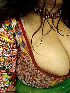 Aarna111's cam snapshot