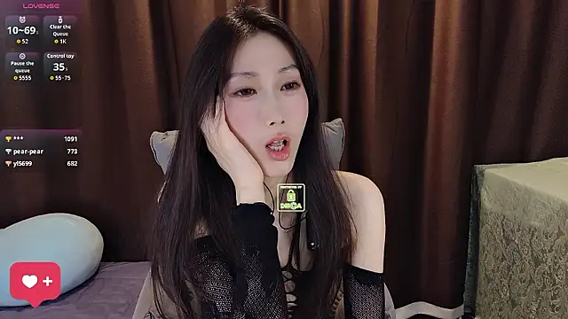 Queenbb88's cam snapshot