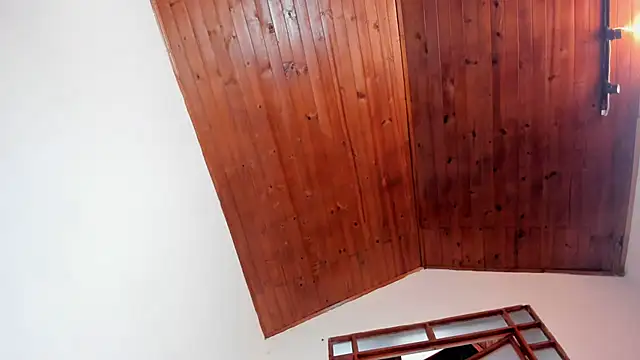 oliver_price1's cam snapshot