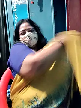 maniisha's cam snapshot