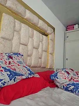 sandy_y's cam snapshot