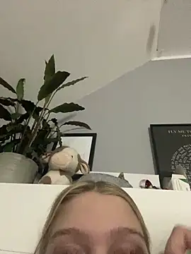 EmmiPemmi's cam snapshot