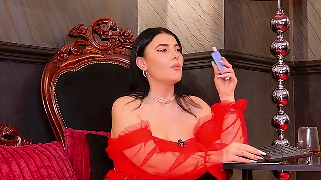 MistressEly's cam snapshot