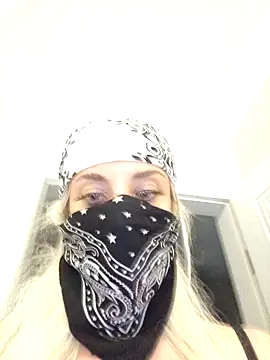 Sweet_xxBuse live sex cam