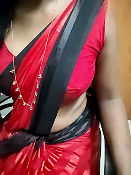 Tamilmallu-duskygirl03's cam snapshot