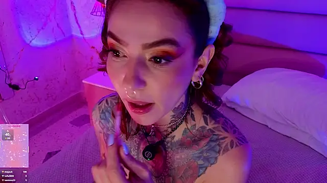 Evangelyne_1's cam snapshot