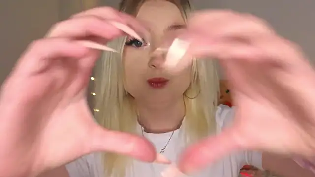 minigirl's cam snapshot