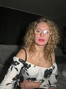 Tania201243's cam snapshot