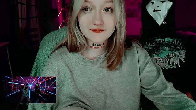 raingurl's cam snapshot