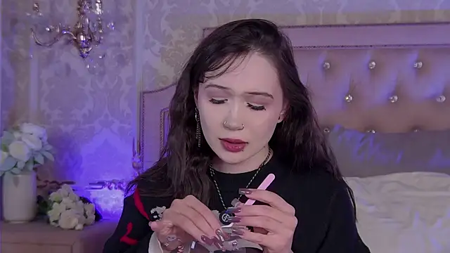 Heather_Ivy's cam snapshot