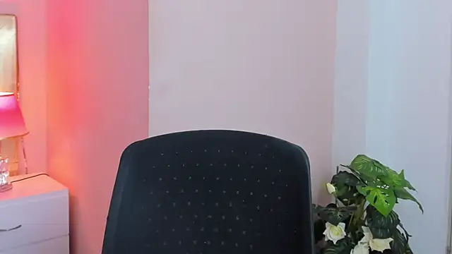 ChloeLaurentt's cam snapshot