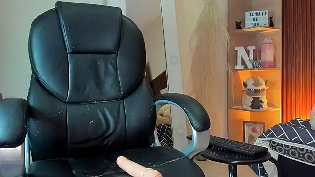 AMARA_BRUNET's cam snapshot