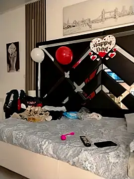 Natasha_miilf's cam snapshot