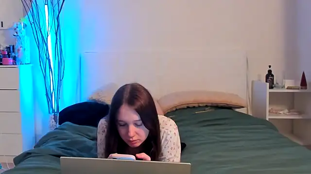 Santythousand's cam snapshot